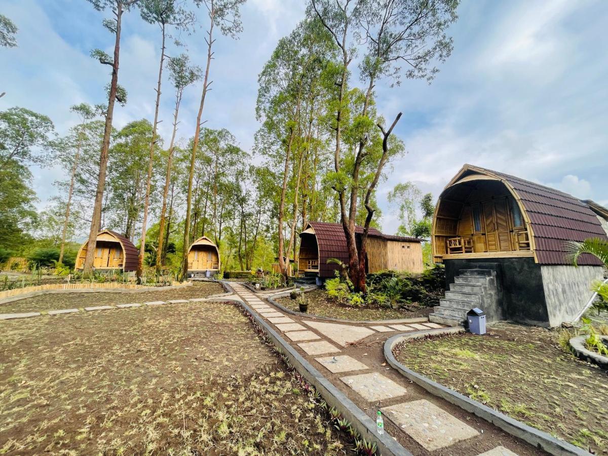 Bamboo Austin Mountbatur Villa Baturaja  Exterior foto